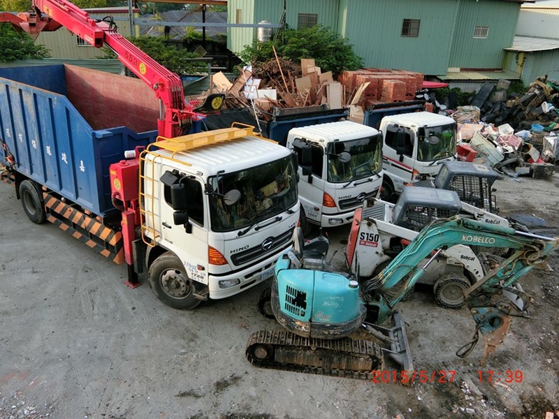 🚛高雄廢棄物清運推薦｜專業快速清運服務，讓垃圾不再困擾你的生活與工程