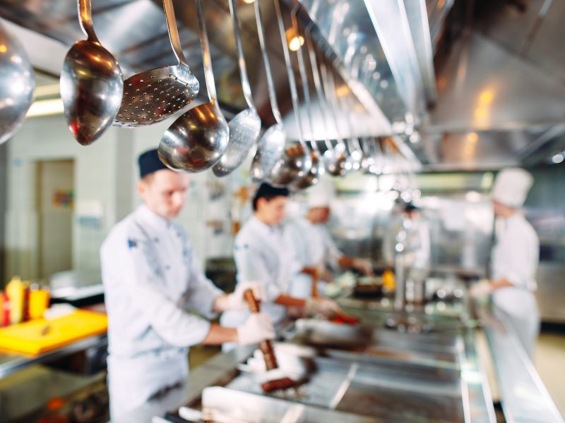 ⭐屏東創業必看！開一家餐廳需要哪些五金設備？屏東餐飲設備清單、開店疑問總整理