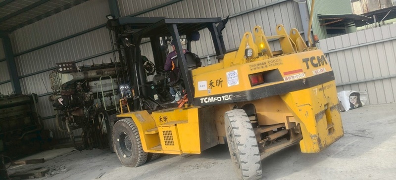 高雄堆高機 圖片3.jpg