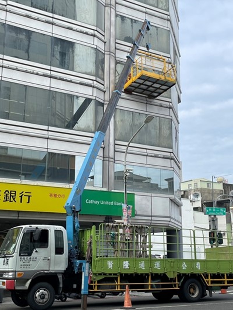 高雄搬家廢棄物清運 高雄搬家廢棄物清運.jpg