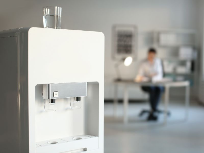 ⭐花蓮飲水機維修指南：對抗石灰質水垢，專業保養全攻略！