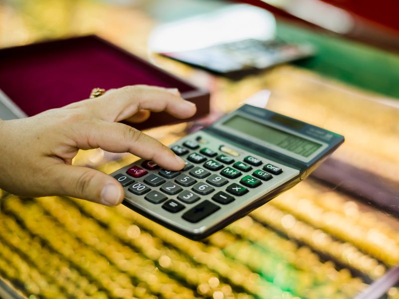 ⭐新竹當舖推薦來囉！教你第一次進當舖就上手！合法利息、收當品項、流程大公開