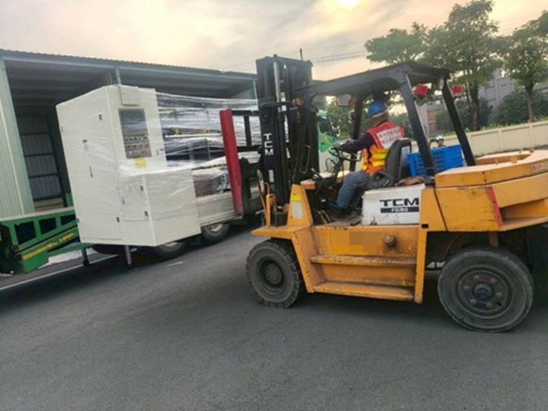 🚜高雄堆高機推薦｜專業搬運與裝卸一站式服務