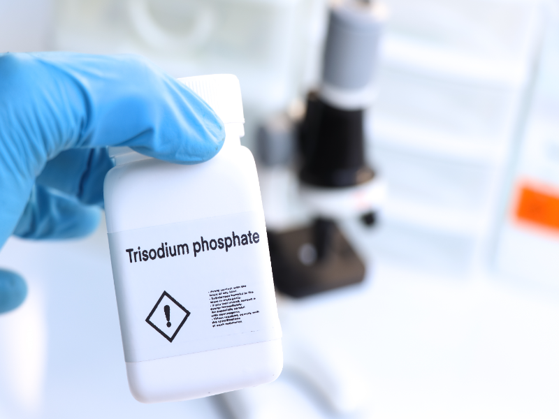 高雄化學原料專業供應商｜化工原料、廢水處理劑、清潔劑原料一站式採購