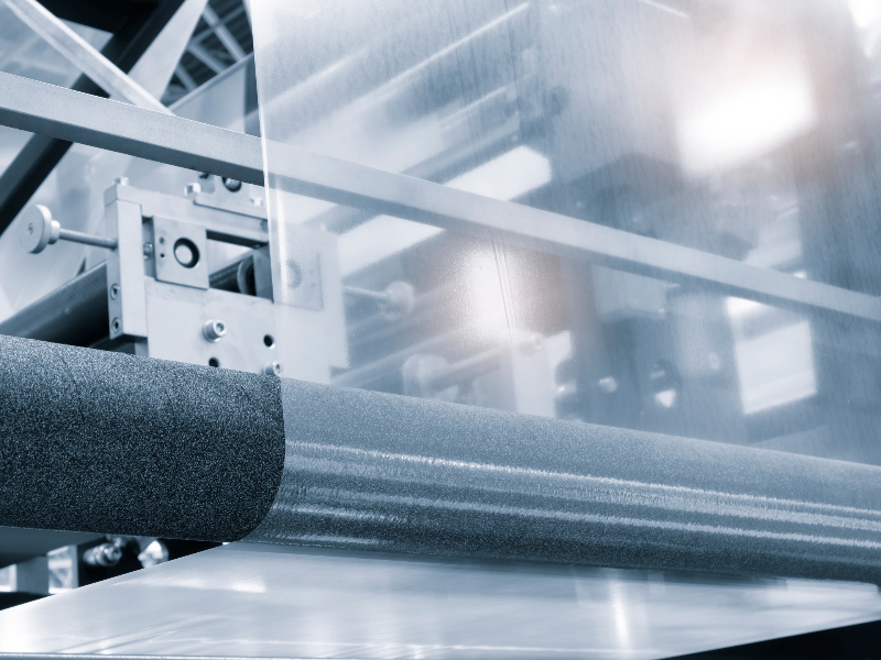 自動化機械設備｜從鞋材到運動器材：臺灣一步一步打造世界級碳纖維成型機