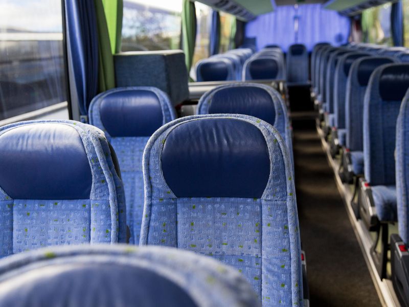 ⭐嘉義中巴包車｜中巴可以坐幾個人？費用及中巴租賃注意事項全攻略