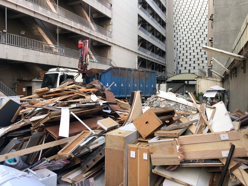 高雄裝潢拆除.jpg
