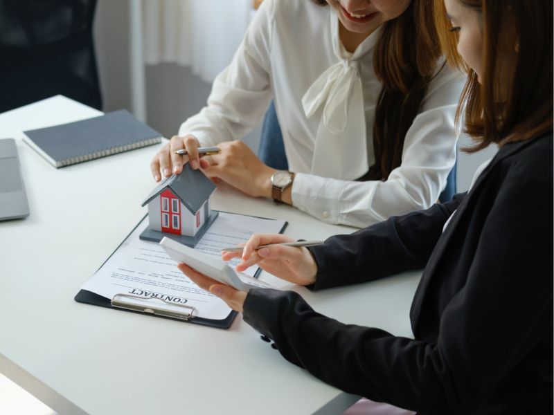 ⭐員林借款｜萬物皆可當？當鋪收什麼？合法當舖利息、倉棧費上限一次公開！