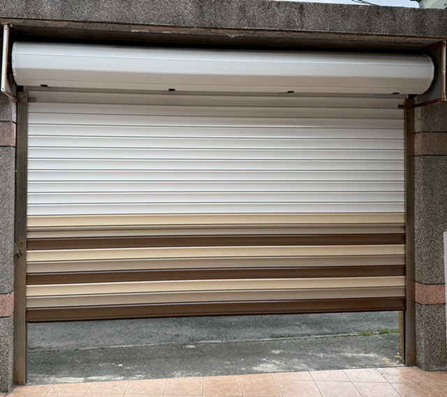 金芳企業社-台東快速捲門1