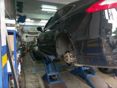 通一輪胎行-undefined