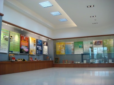 育智電腦-undefined