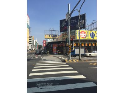 小北百貨(台南健康店)-undefined