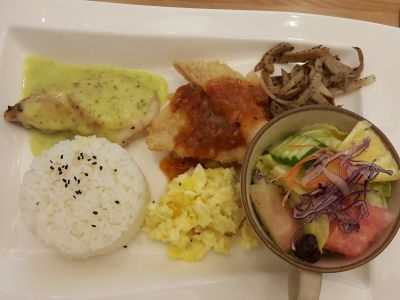 歐士達平價異國輕食館-undefined