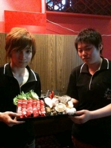 小黑牛火鍋吃到飽-士林店-undefined