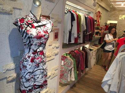 唐人街中國服飾(逢甲店)-undefined