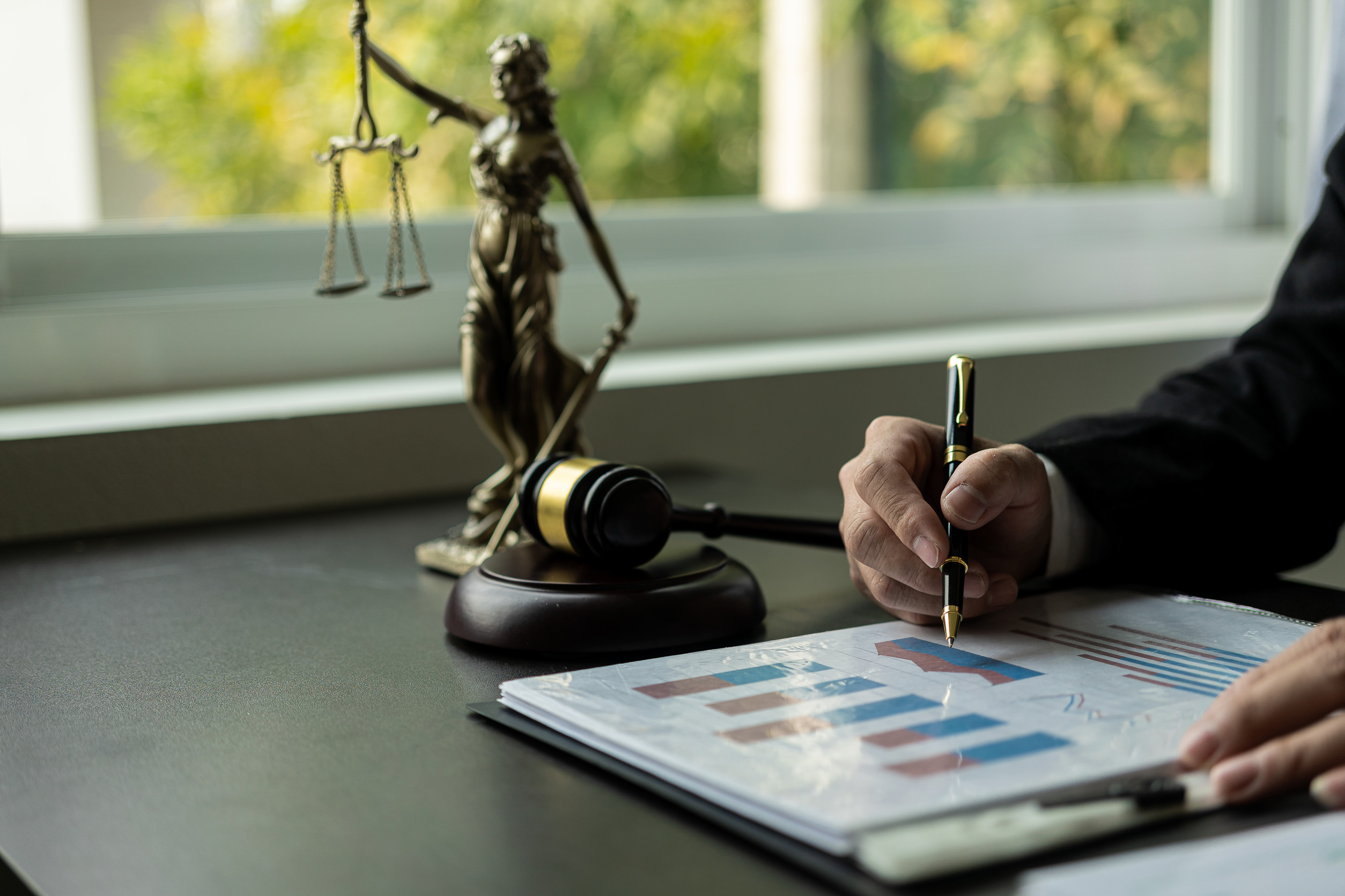 黃健弘律師事務所-undefined