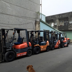 宏展堆高機行-undefined