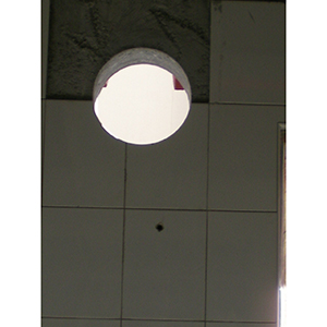 水泥牆面鑽孔(二)