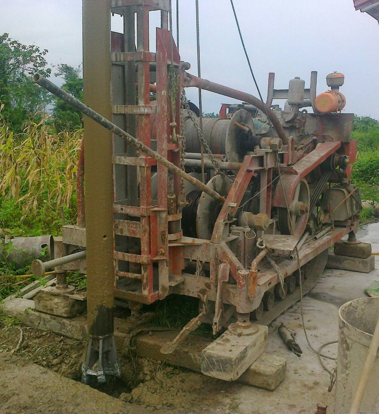 鑿井施工圖----國美鑿井