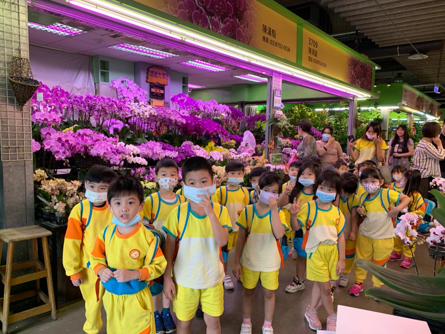 逛花市（巧虎）-基隆市私立幼新幼兒園