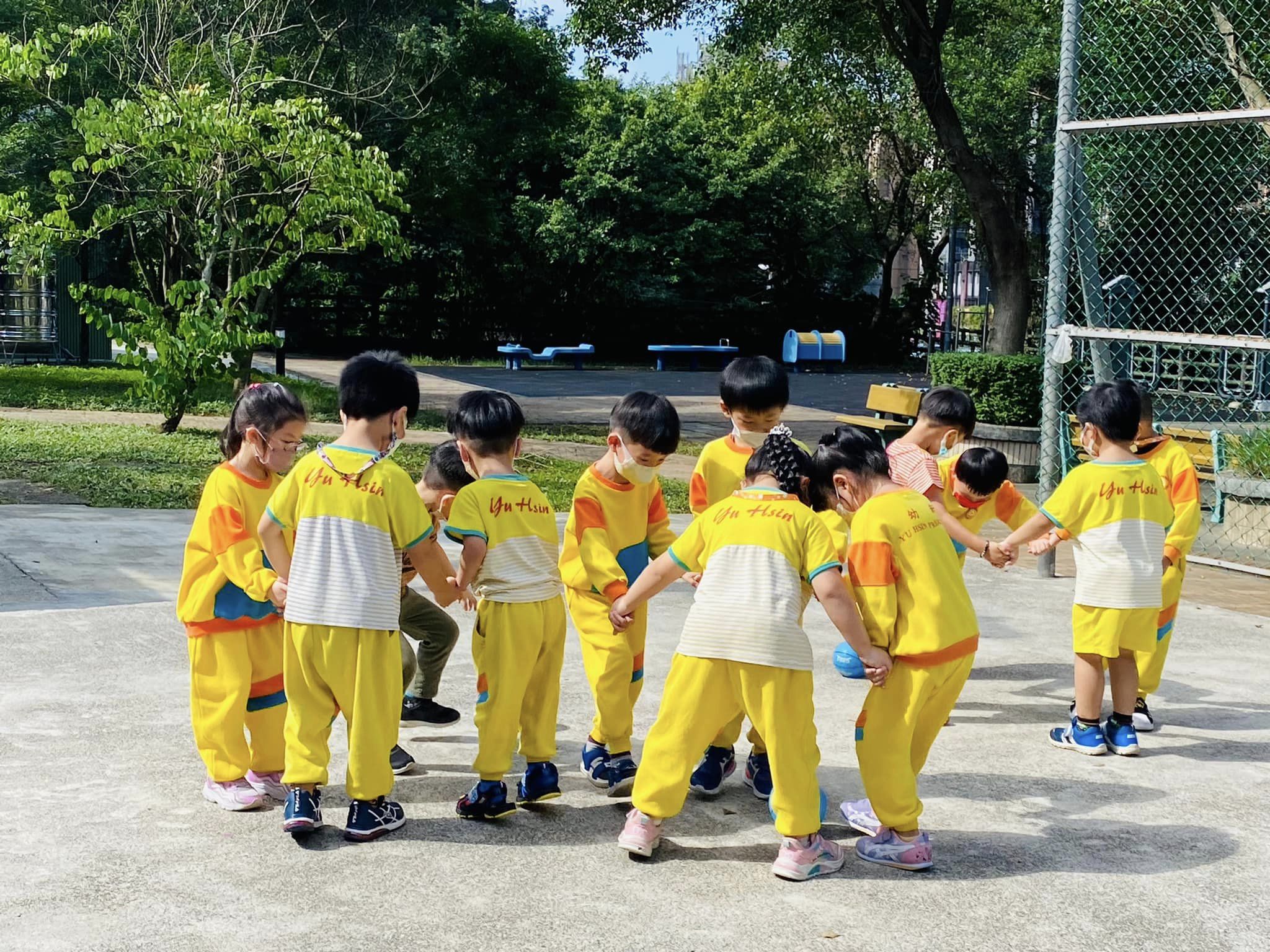 大肌肉活動：我是小小足球王-基隆市私立幼新幼兒園