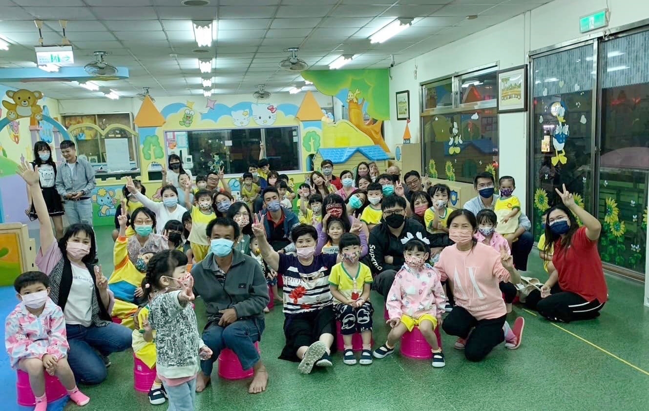 113年親子講座-繪本的異想世界