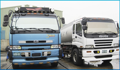 久冠化工-運輸車隊