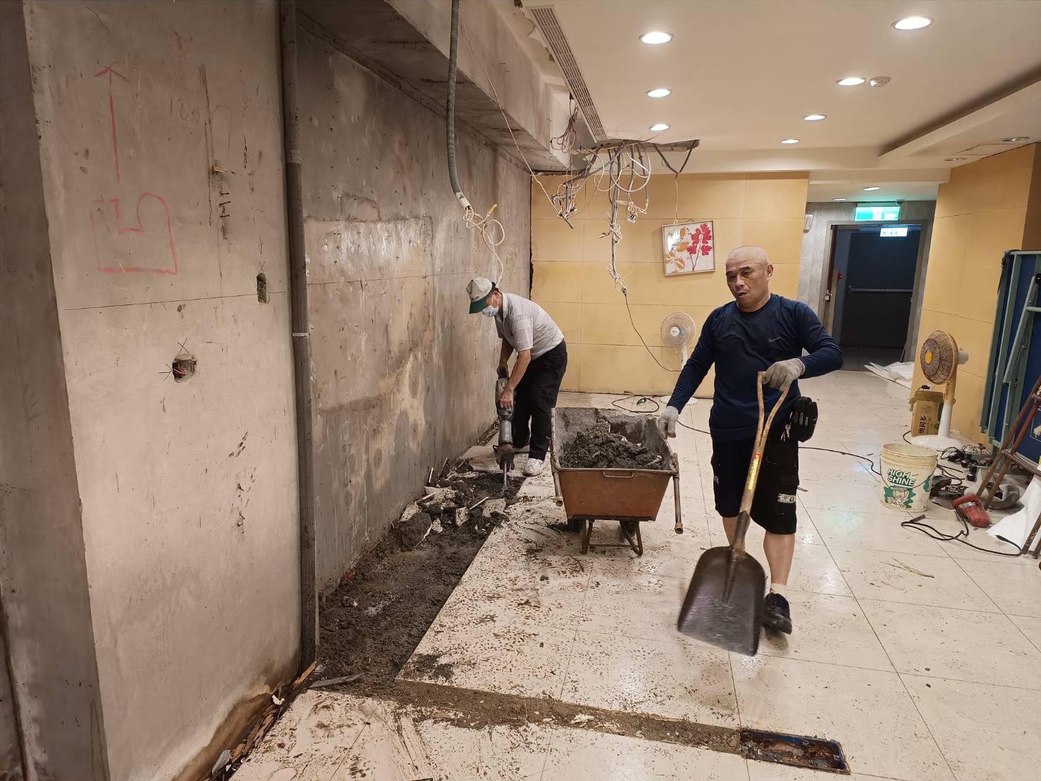 地面磁磚拆除/打除工程