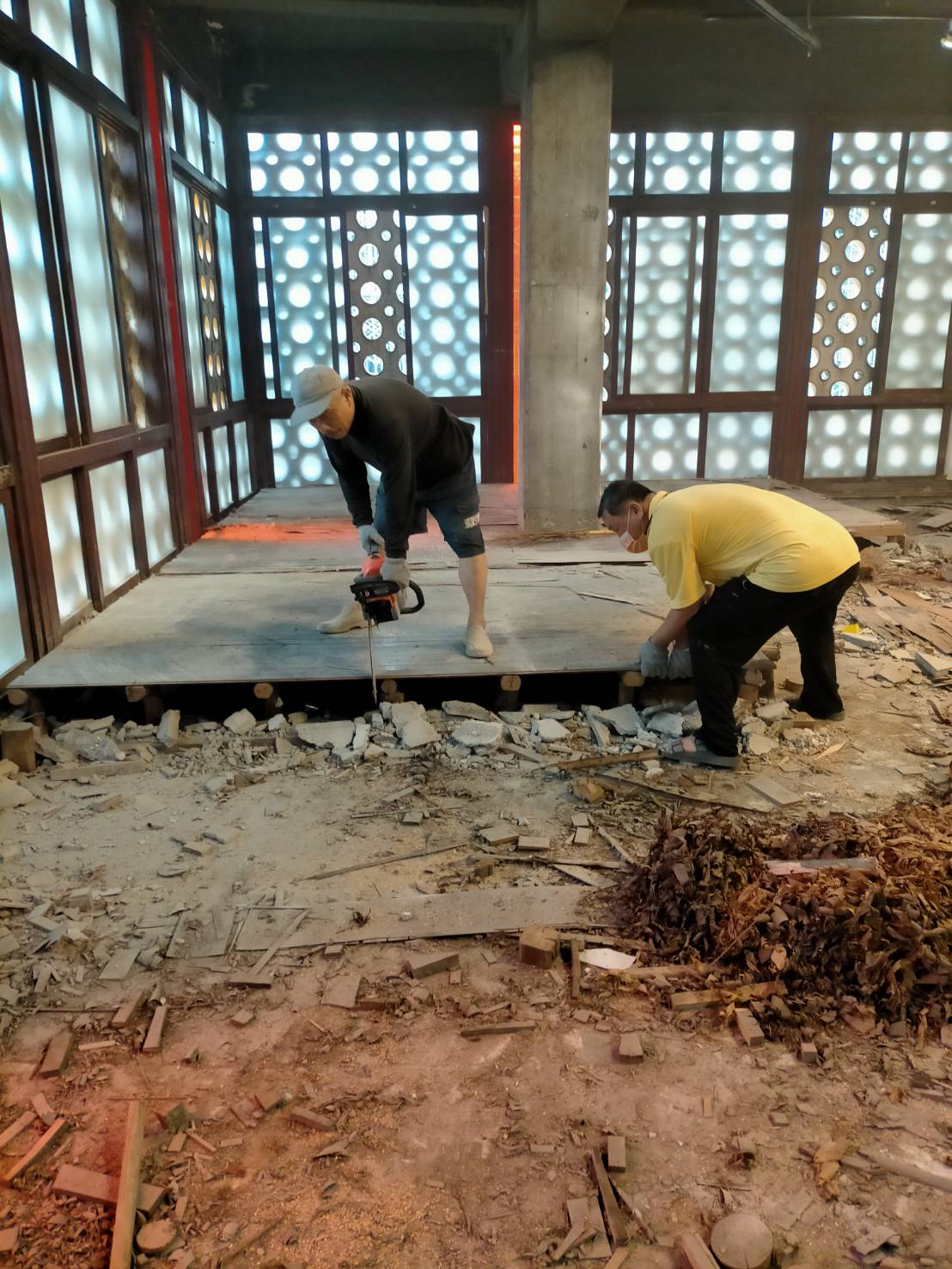 地面拆除打石工程