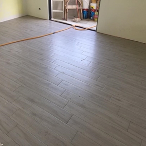 木紋地磚完成-德勝工程