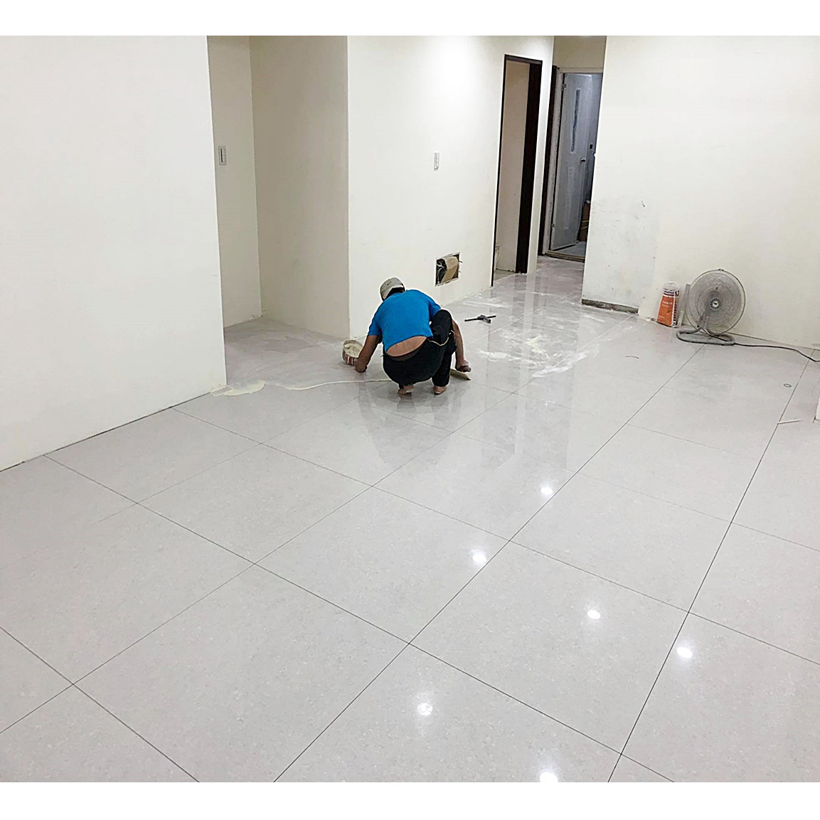 重新鋪設磁磚地板