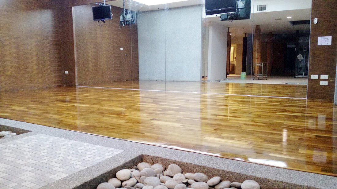 柚木平口實木直貼式運動地板