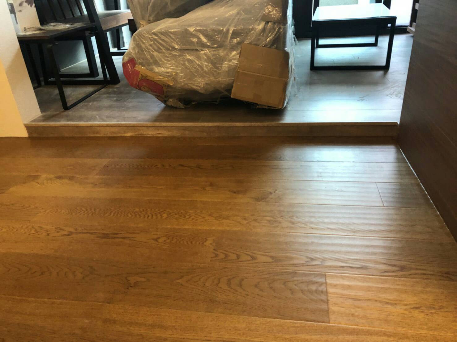 雅典古城橡木-仿古手刮複合式地板