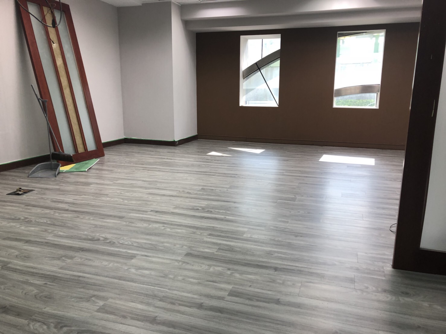 PVC卡扣超耐磨地板