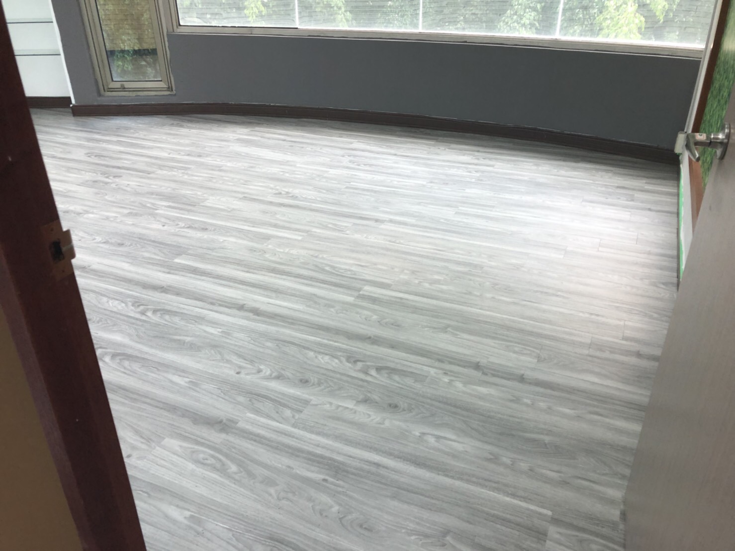 PVC卡扣超耐磨地板