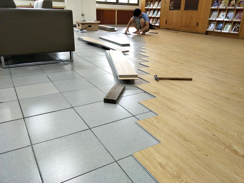 PVC卡扣超耐磨地板