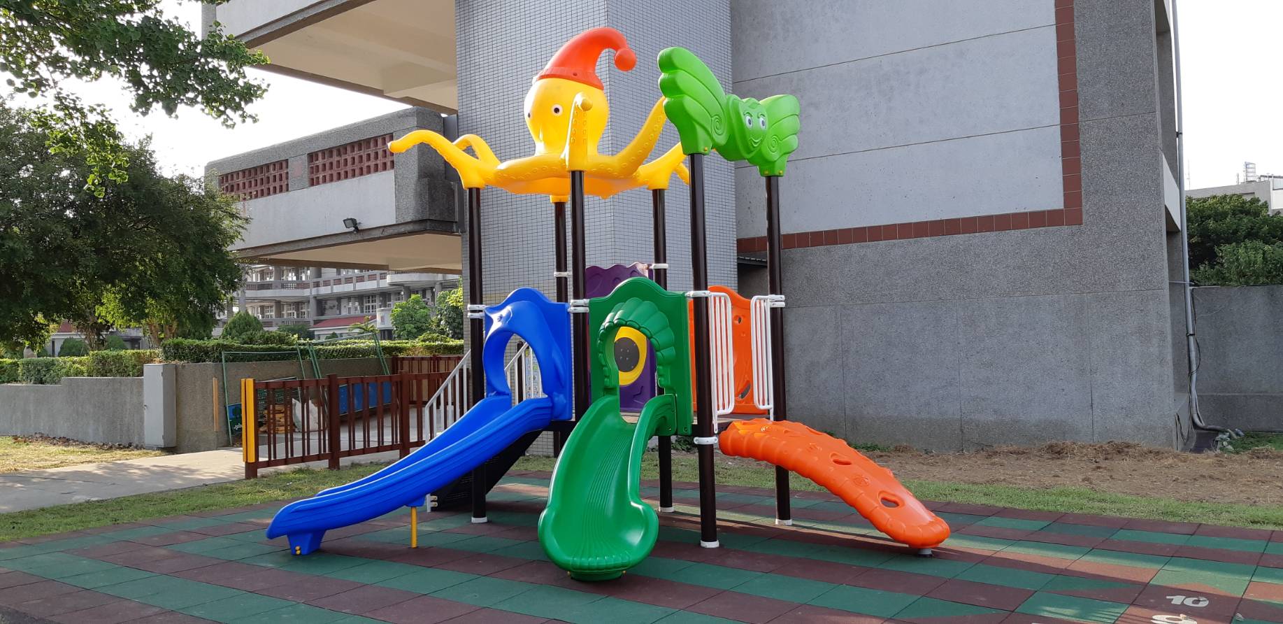 海洋滑梯組--東文心幼教用品社