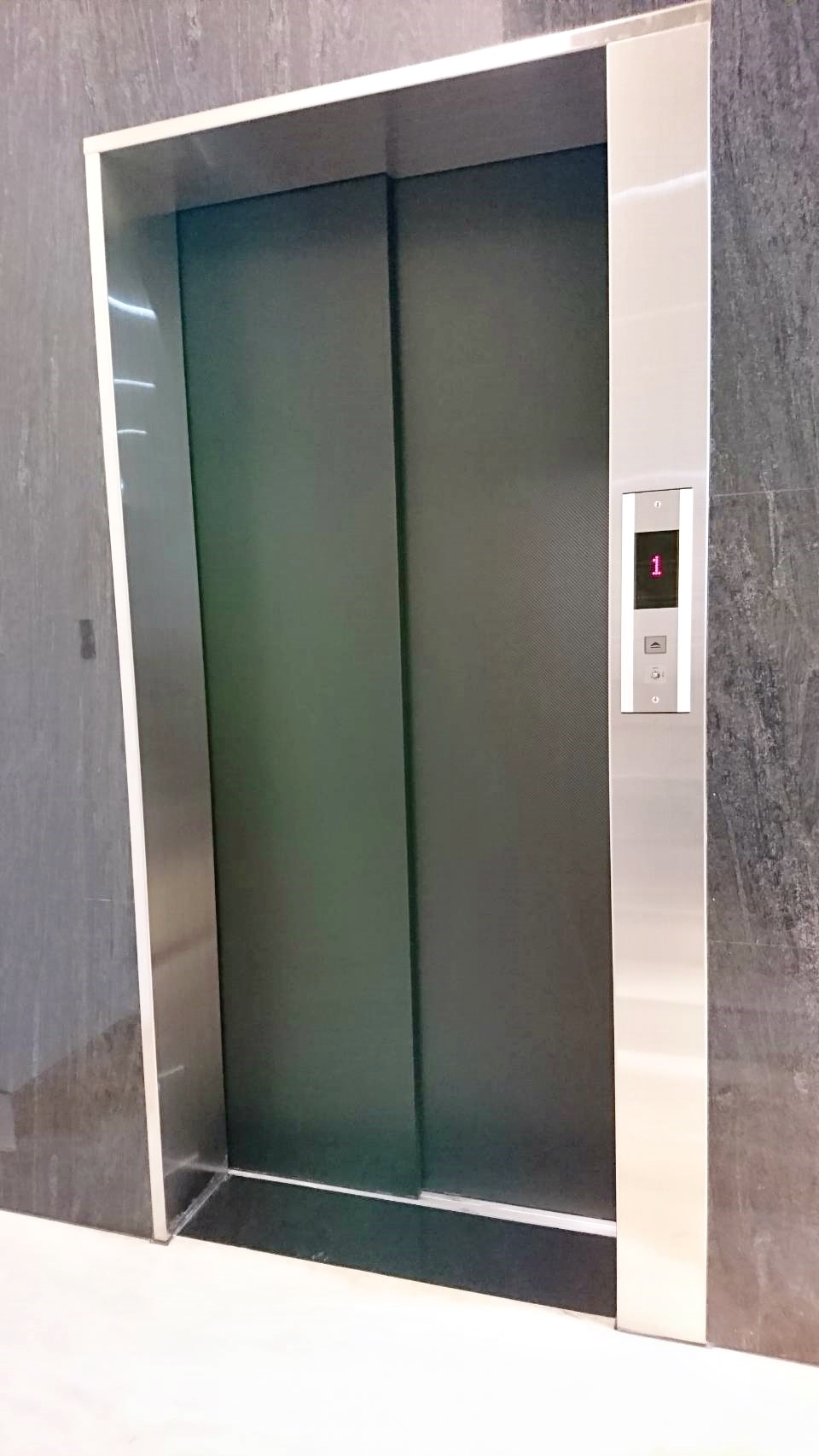 雙菱電梯-六人座家庭梯