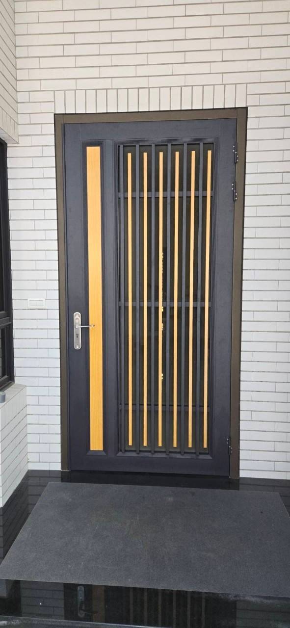 鋁格柵防盜紗門A1