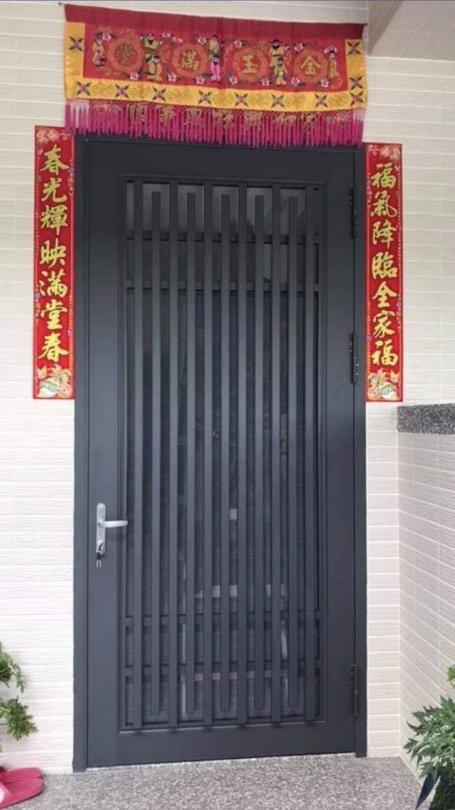 鋁格柵防盜紗門A4