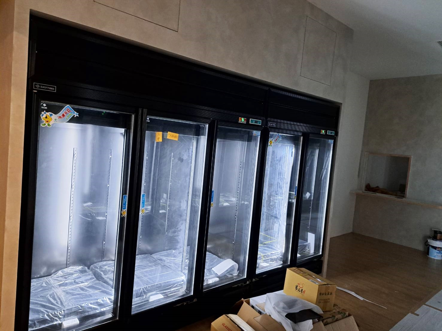 營業場所-冷凍冷藏展示冰箱安