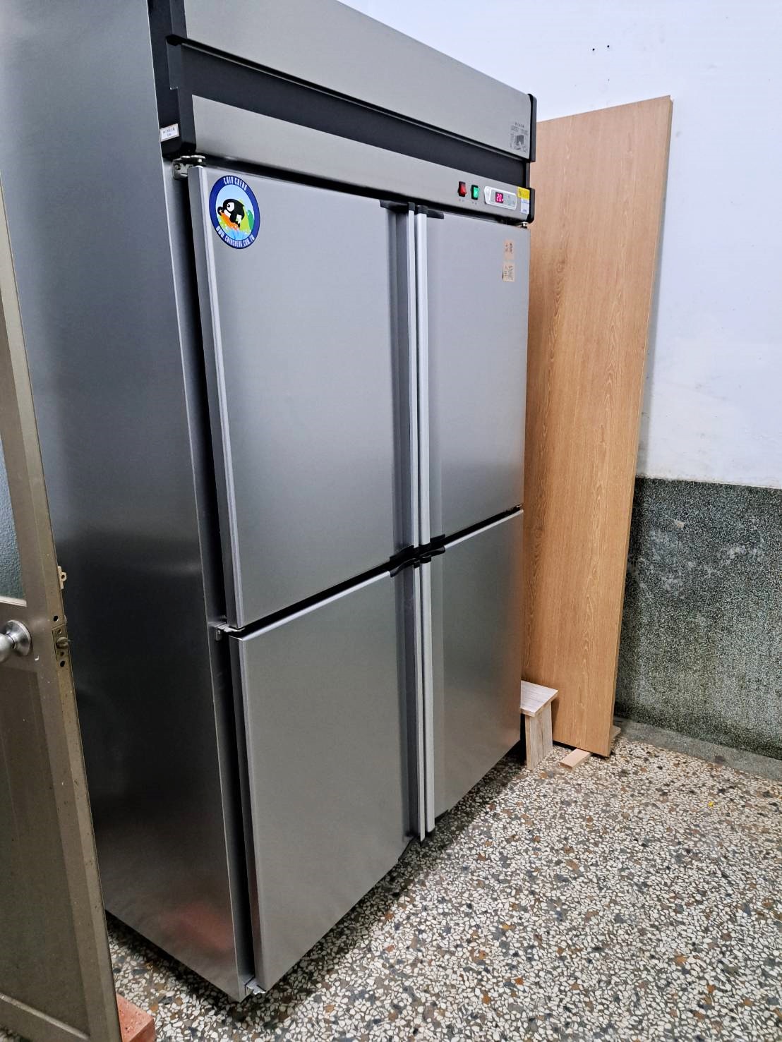 營業用冷凍冷藏冰箱安裝