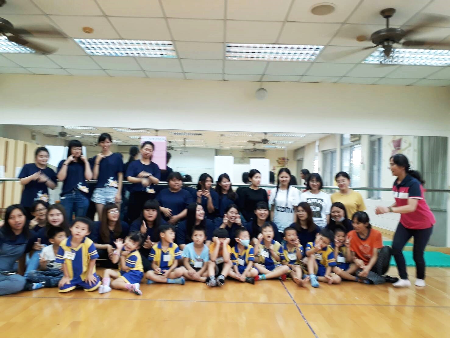 ❤信華幼兒園附設安親課輔班❤