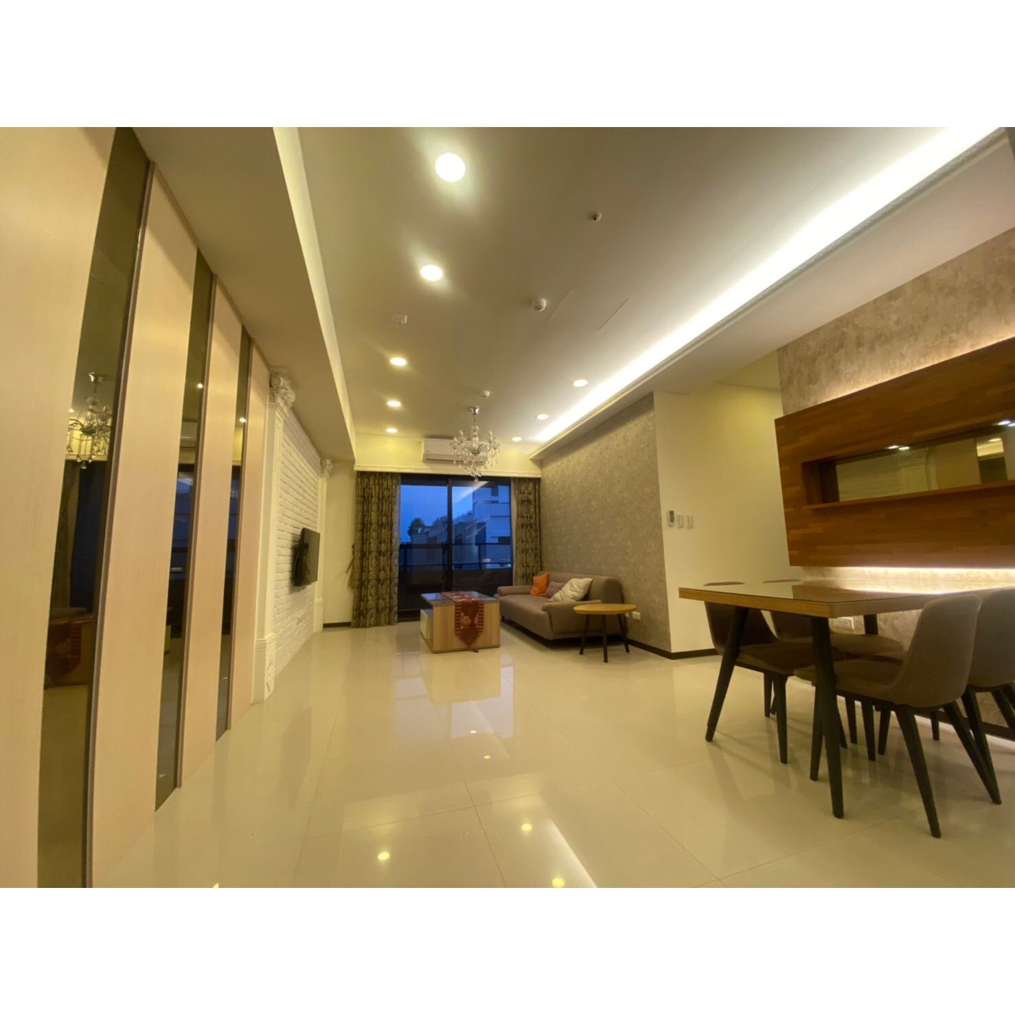 高級華夏三房兩廳兩衛3陽台小歐洲式裝潢