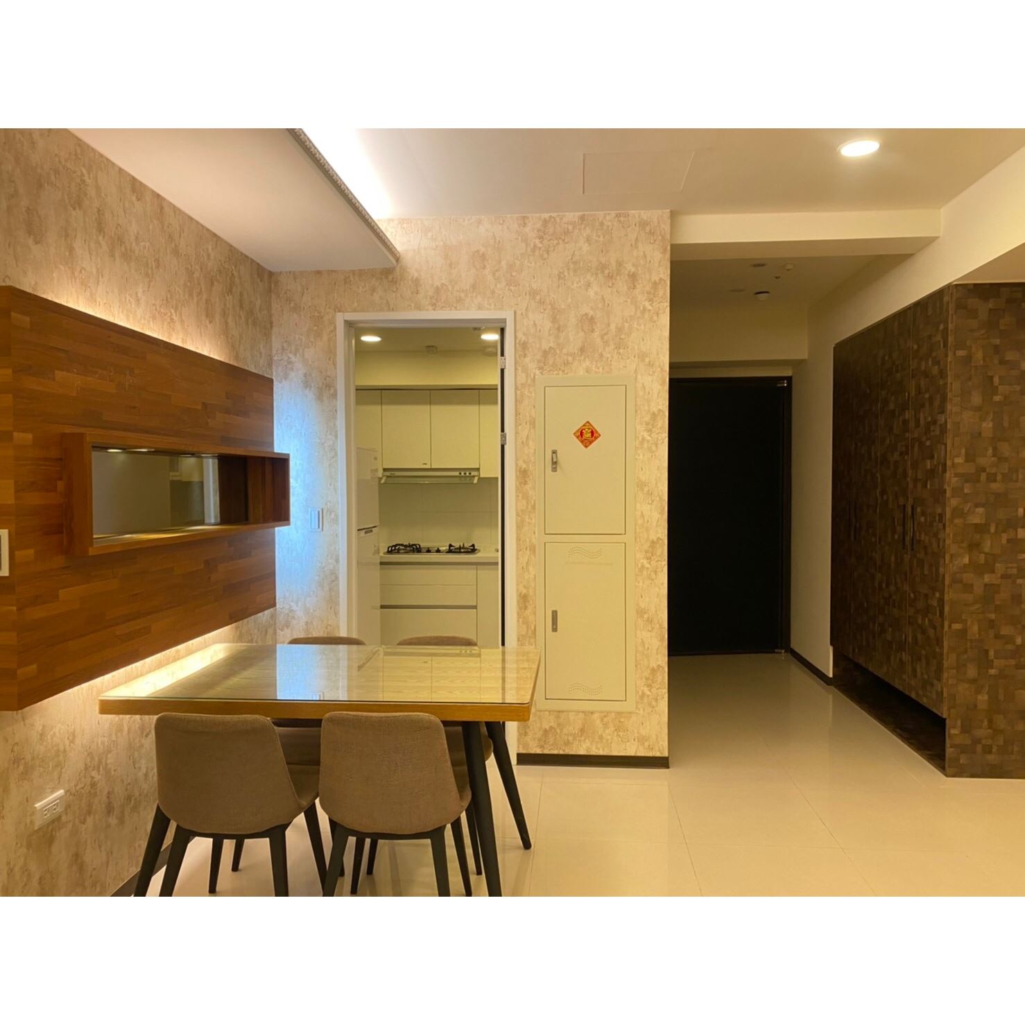 高級華夏三房兩廳兩衛3陽台小歐洲式裝潢