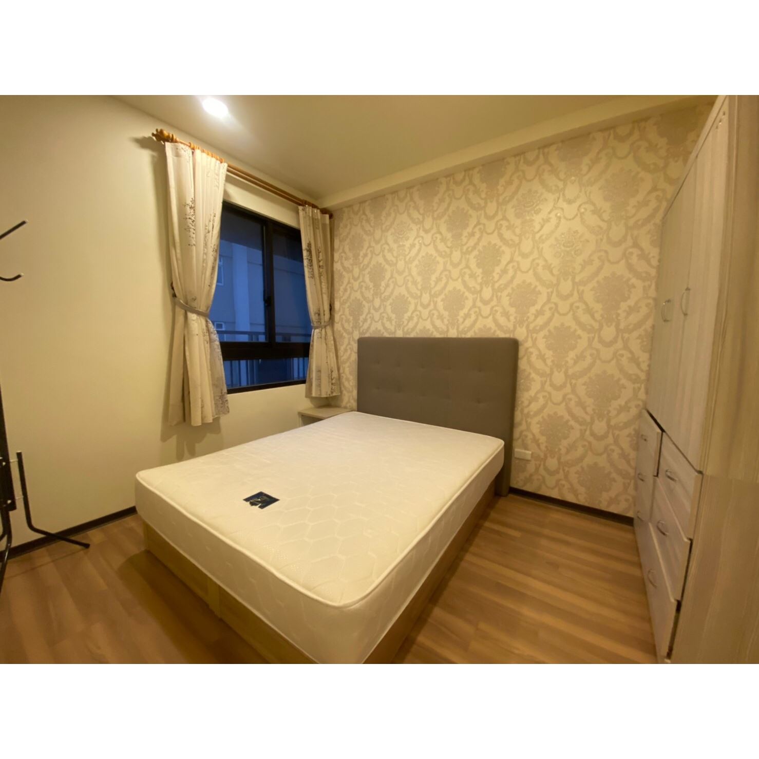 高級華夏三房兩廳兩衛3陽台小歐洲式裝潢