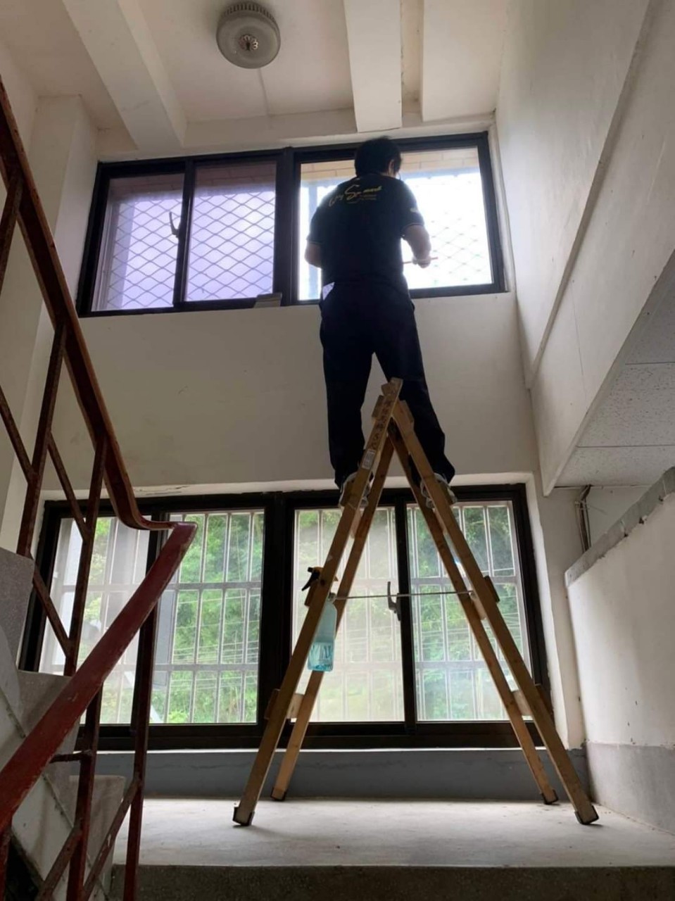 專業隔熱紙貼膜施工