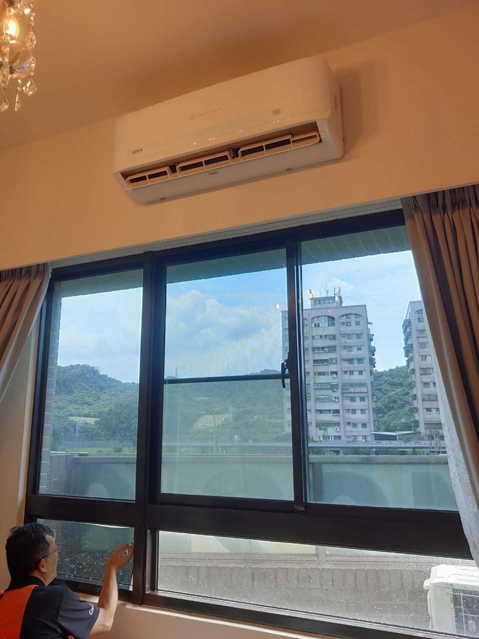 專業隔熱紙貼膜施工