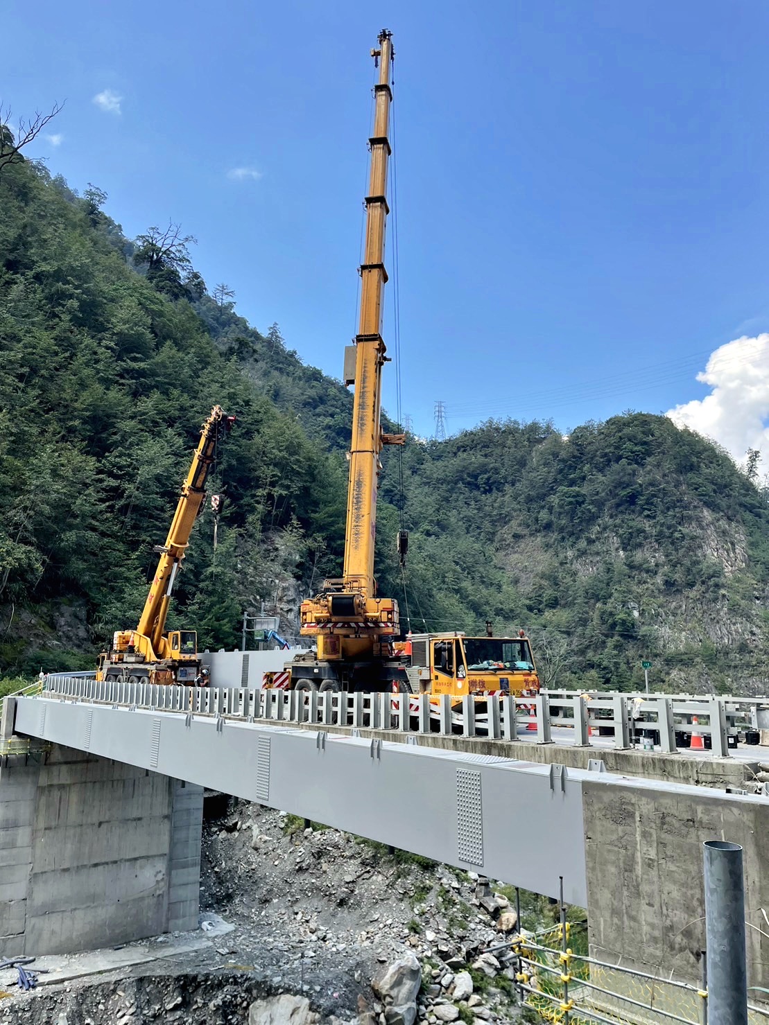 贊盛吊車出租/起重工程承攬