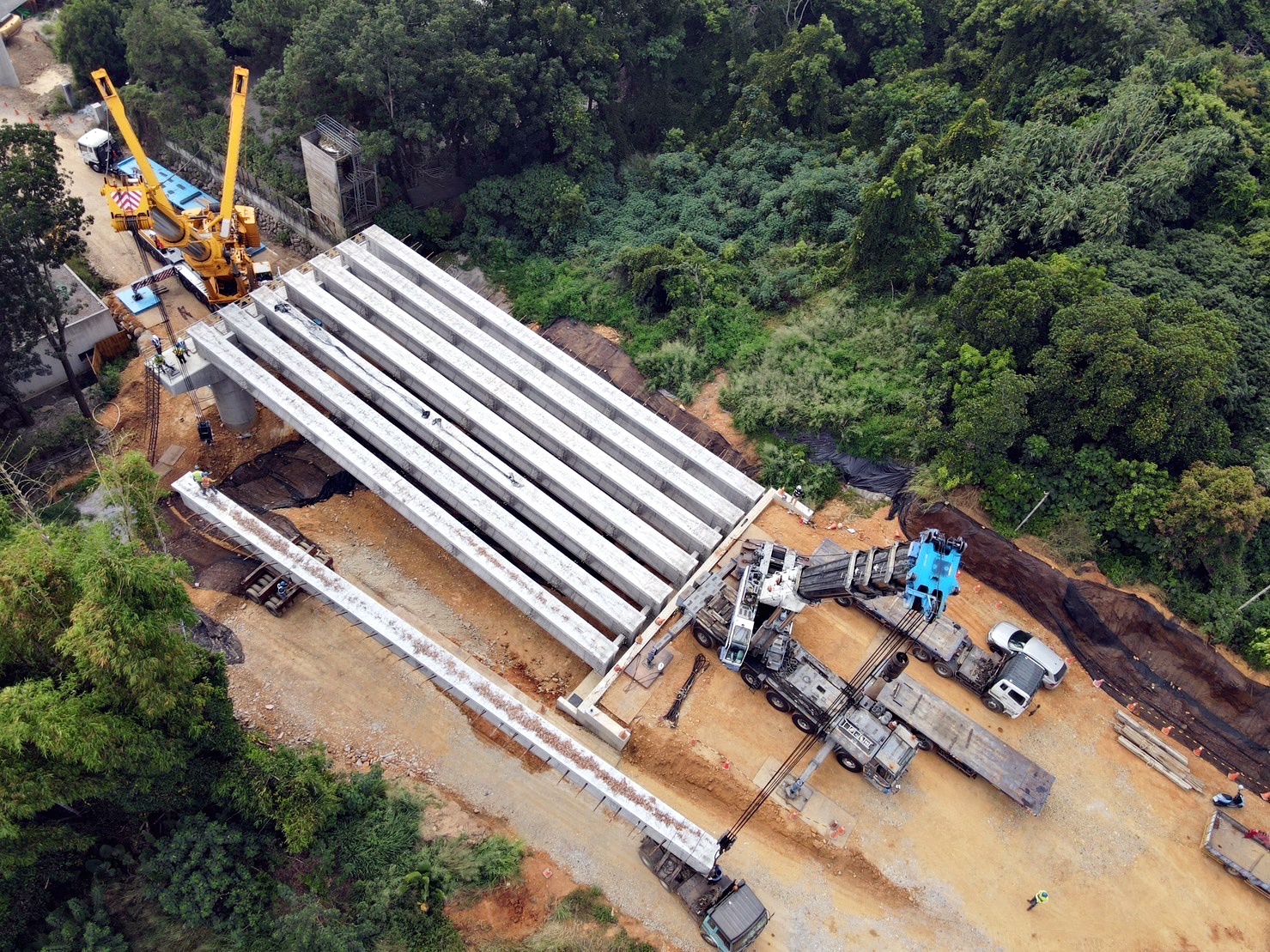 贊盛吊車出租/起重工程承攬